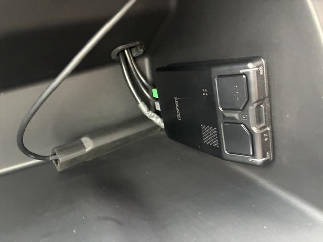 フリードハイブリッド ハイブリッド・Ｇ　純正ナビ　フルセグＴＶ　バックカメラ　Ｂｌｕｅｔｏｏｔｈ　レーダークルーズコントロール　シートヒーター　ＬＥＤヘッドライト　両側オートスライドドア　純正アルミ（28枚目）