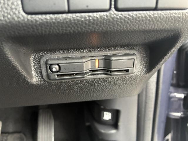 フリードハイブリッド ハイブリッド・Ｇ　純正ナビ　フルセグＴＶ　バックカメラ　Ｂｌｕｅｔｏｏｔｈ　レーダークルーズコントロール　シートヒーター　ＬＥＤヘッドライト　両側オートスライドドア　純正アルミ（48枚目）
