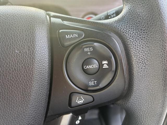 フリード＋ハイブリッド ハイブリッドＧ・ホンダセンシング　ディスプレイオーディオ　ＣＤ　Ｂｌｕｅｔｏｏｔｈ接続　バックカメラ　スマートキープッシュスタート　クルーズコントロール　両側電動スライドドア　レーンキープアシスト　ＥＴＣ　シートヒーター　ＬＥＤ（40枚目）