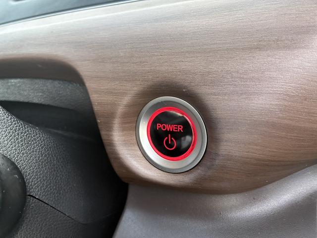フリード＋ハイブリッド ハイブリッドＧ・ホンダセンシング　ディスプレイオーディオ　ＣＤ　Ｂｌｕｅｔｏｏｔｈ接続　バックカメラ　スマートキープッシュスタート　クルーズコントロール　両側電動スライドドア　レーンキープアシスト　ＥＴＣ　シートヒーター　ＬＥＤ（46枚目）