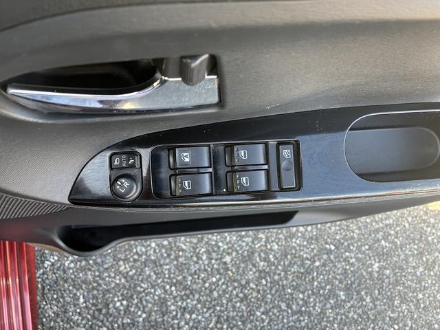 タント カスタムＸ　ＳＡＩＩ　ＳＤナビゲーションシステム　フルセグテレビ　ＣＤ　ＤＶＤ　ＢＬＵＥＴＯＯＴＨ　バックカメラ　電動格納ドアミラー　スマートキー　左側電動スライドドア　レーダーブレーキサポート　アイドリングストップ（44枚目）