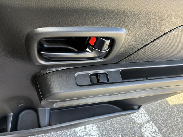 ワゴンＲ ＦＡ　キーレス　ＣＤ　オートライト　電動格納ミラー　横滑り防止　エアバック　ＡＢＳ（44枚目）
