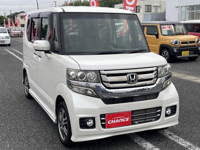 Ｎ－ＢＯＸカスタム Ｇ・Ｌパッケージ　純正ナビ　フルセグＴＶ　ＣＤ　ＤＶＤ　Ｂｌｕｅｔｏｏｔｈ　バックカメラ　ステアリングリモコン　左側パワースライドドア　ＥＴＣ　ＨＩＤライト　純正アルミ（8枚目）