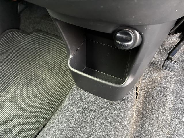 ムーヴ Ｘターボ　スマートセレクションＳＡ　ＳＤナビゲーションシステム　フルセグテレビ　ＣＤ　ＤＶＤ　ＢＬＵＥＴＯＯＴＨ　バックカメラ　オートライト　オートエアコン　電動格納ドアミラー　スマートキー　アイドリングストップ　レーダーブレーキ（24枚目）
