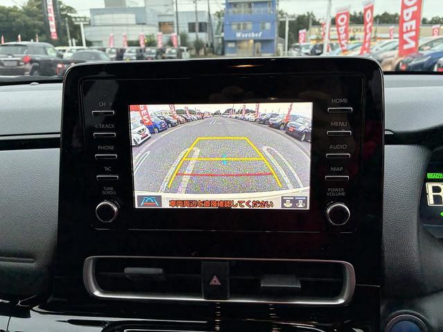 アクア Ｘ　純正ナビ　バックカメラ　ＥＴＣ　レーダークルーズコントロール　ＡＣ１００Ｖ電源　ＬＥＤヘッドライト　オートエアコン　オートライト　　電動格納ミラー　オートハイビーム　Ｂｌｕｅｔｏｏｔｈオーディオ（5枚目）