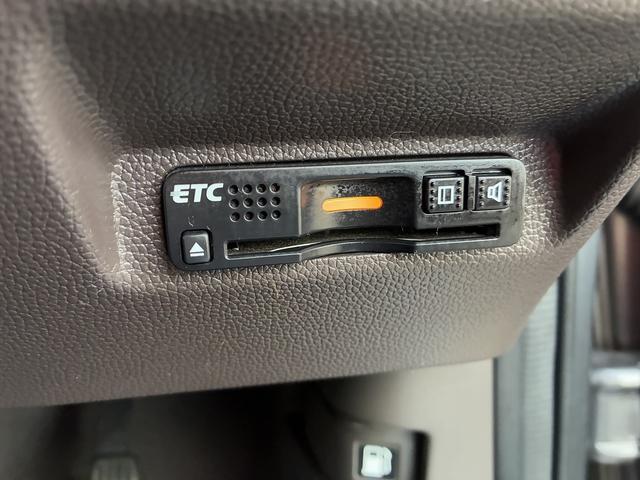 フリードハイブリッド ハイブリッド・Ｇ　ＳＤナビゲーションシステム　ワンセグテレビ　ＣＤ　ＢＬＵＥＴＯＯＴＨ　バックカメラ　ステアリングスイッチ　クルーズコントロール　両側電動スライドドア　電動格納ドアミラー　ＥＴＣ　横滑り防止装置　ＬＥＤ（46枚目）