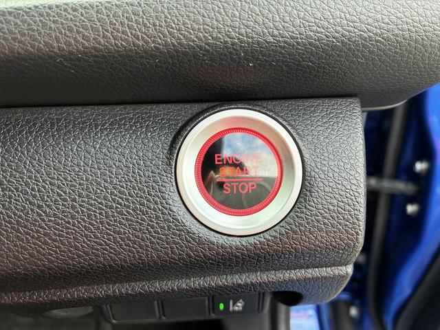 シビック ハッチバック　ホンダセンシング　純正ナビ　ＣＤ　ＤＶＤ　フルセグＴＶ　Ｂｌｕｅｔｏｏｔｈ接続　ホンダセンシング　バックカメラ　ＬＥＤヘッドライト　シートヒーター　ドライブレコーダー　ＥＴＣ　クルーズコントロール　レーンキープアシスト（41枚目）