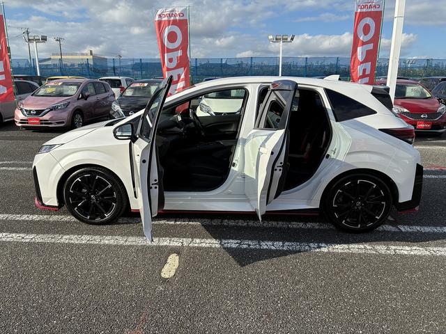 オーラ ニスモ SDナビ フルセグ Bluetoothオーディオ USB スマートキー プッシュスタート プロパイロット 全周囲カメラ 電動格納ミラー ETC 17インチアルミホイール コーナーセンサー(14枚目)