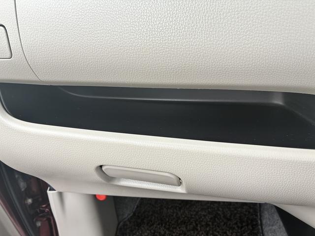 デイズ Ｓ　フルセグテレビ　エアコン　アイドリングストップ　スマートキー　ＵＳＢ接続　集中ドアロック　社外１４インチアルミホイール　エアバッグ　パワーウィンドウ　電動格納ミラー　ＡＢＳ　保証書　取扱説明書（34枚目）