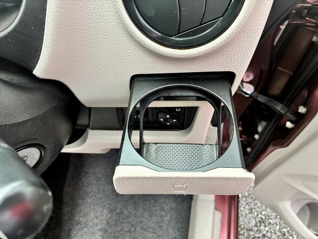 デイズ Ｓ　フルセグテレビ　エアコン　アイドリングストップ　スマートキー　ＵＳＢ接続　集中ドアロック　社外１４インチアルミホイール　エアバッグ　パワーウィンドウ　電動格納ミラー　ＡＢＳ　保証書　取扱説明書（43枚目）