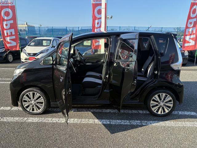 デイズ ライダー ハイウェイスター J 社外SDナビ フルセグテレビ CD DVD Bluetoothオーディオ バックカメラ 電動格納ミラー HIDヘッドライト 純正アルミホイール ETC オートエアコン ドライブレコーダー(14枚目)