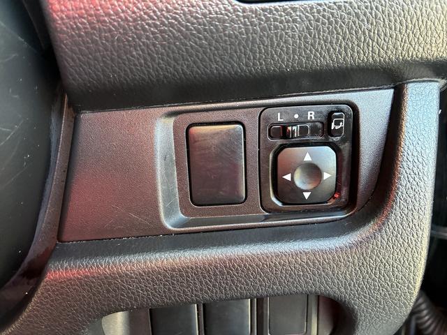 デイズ ライダー ハイウェイスター J 社外SDナビ フルセグテレビ CD DVD Bluetoothオーディオ バックカメラ 電動格納ミラー HIDヘッドライト 純正アルミホイール ETC オートエアコン ドライブレコーダー(33枚目)