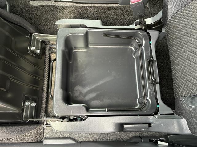 ソリオ Gリミテッド SDナビゲーションシステム フルセグテレビ CD DVD BLUETOOTH バックカメラ HIDヘッドライト 左側電動スライドドア ETC 電動格納ドアミラー スマートキー プッシュスタート(14枚目)