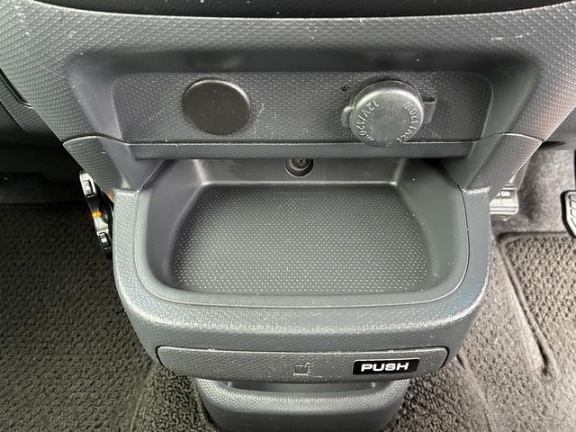 ソリオ Gリミテッド SDナビゲーションシステム フルセグテレビ CD DVD BLUETOOTH バックカメラ HIDヘッドライト 左側電動スライドドア ETC 電動格納ドアミラー スマートキー プッシュスタート(26枚目)