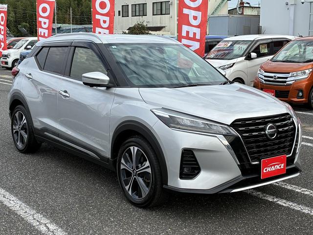 キックス Ｘ　ＣＤ　ＤＶＤ　シートヒーター　ハンドルヒーター　プロパイロット　アラウンドビューモニター　ＬＥＤヘッドライト　デジタルインナーミラー　オートライト　衝突軽減　電格ミラー　サイドエアバッグ（7枚目）