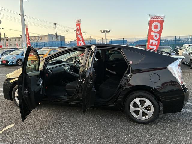 プリウス S SDナビ ワンセグTV CD DVD オートエアコン オートライト 電格ミラー ETC HIDヘッドライト スマートキープッシュスタート ステアリングリモコン Bluetooth接続(13枚目)