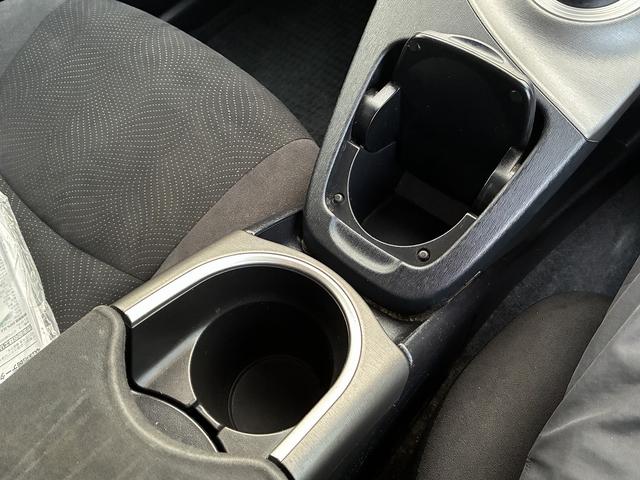 プリウス S SDナビ ワンセグTV CD DVD オートエアコン オートライト 電格ミラー ETC HIDヘッドライト スマートキープッシュスタート ステアリングリモコン Bluetooth接続(31枚目)