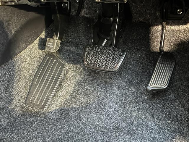 プリウス S SDナビ ワンセグTV CD DVD オートエアコン オートライト 電格ミラー ETC HIDヘッドライト スマートキープッシュスタート ステアリングリモコン Bluetooth接続(47枚目)