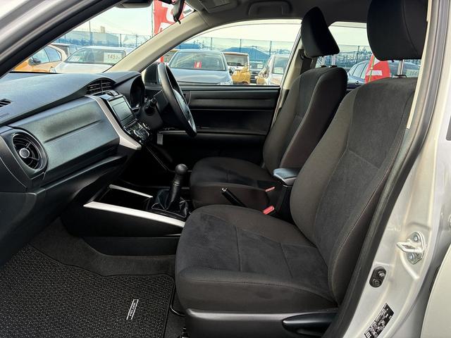 カローラフィールダー 1.5G 5速MT オートハイビーム オートエアコン 衝突軽減 レーンキープアシスト 電格ミラー カーテンエアバッグ 助手席エアバック スマートキー トヨタセーフティセンス(13枚目)