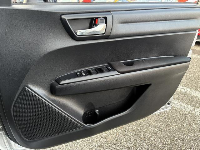 カローラフィールダー 1.5G 5速MT オートハイビーム オートエアコン 衝突軽減 レーンキープアシスト 電格ミラー カーテンエアバッグ 助手席エアバック スマートキー トヨタセーフティセンス(40枚目)