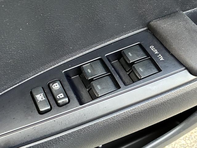 カローラフィールダー 1.5G 5速MT オートハイビーム オートエアコン 衝突軽減 レーンキープアシスト 電格ミラー カーテンエアバッグ 助手席エアバック スマートキー トヨタセーフティセンス(41枚目)