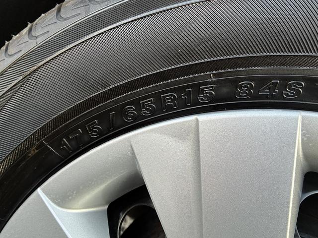 カローラフィールダー 1.5G 5速MT オートハイビーム オートエアコン 衝突軽減 レーンキープアシスト 電格ミラー カーテンエアバッグ 助手席エアバック スマートキー トヨタセーフティセンス(50枚目)