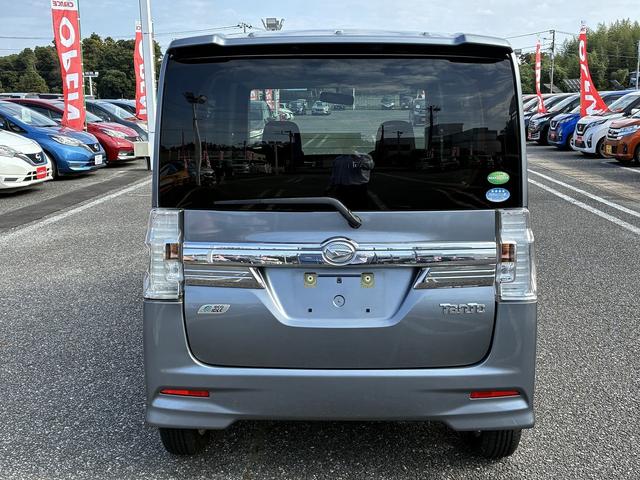 タント カスタムＸ　スマートセレクションＳＡ　Ｗエアバック　衝突軽減　フロアマット　純正ナビ　ＣＤ　スマートキー　プッシュスタート　電動格納ミラー　スライドドア（左側オート）　ＨＩＤ　オートライト　純正アルミホイール１４インチ（10枚目）