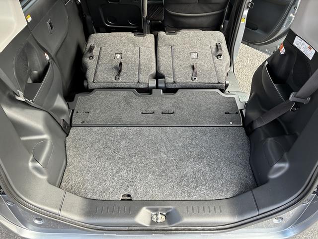 タント カスタムＸ　スマートセレクションＳＡ　Ｗエアバック　衝突軽減　フロアマット　純正ナビ　ＣＤ　スマートキー　プッシュスタート　電動格納ミラー　スライドドア（左側オート）　ＨＩＤ　オートライト　純正アルミホイール１４インチ（19枚目）