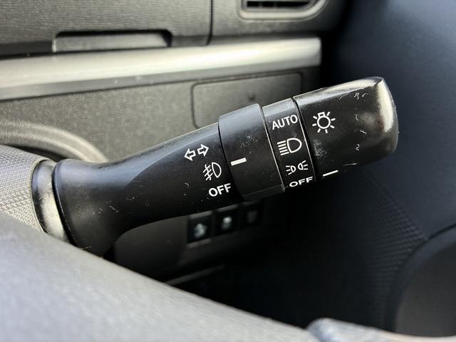 タント カスタムＸ　スマートセレクションＳＡ　Ｗエアバック　衝突軽減　フロアマット　純正ナビ　ＣＤ　スマートキー　プッシュスタート　電動格納ミラー　スライドドア（左側オート）　ＨＩＤ　オートライト　純正アルミホイール１４インチ（36枚目）