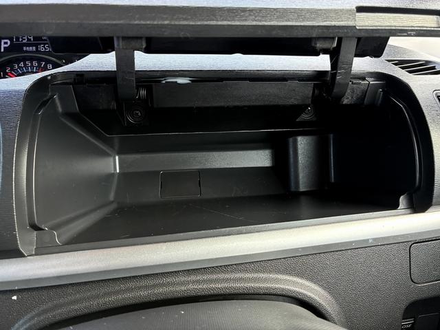 タント カスタムＸ　スマートセレクションＳＡ　Ｗエアバック　衝突軽減　フロアマット　純正ナビ　ＣＤ　スマートキー　プッシュスタート　電動格納ミラー　スライドドア（左側オート）　ＨＩＤ　オートライト　純正アルミホイール１４インチ（37枚目）