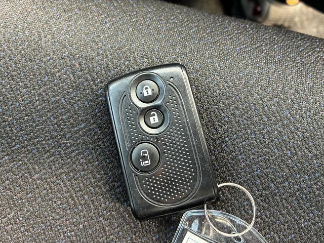 タント カスタムＸ　スマートセレクションＳＡ　Ｗエアバック　衝突軽減　フロアマット　純正ナビ　ＣＤ　スマートキー　プッシュスタート　電動格納ミラー　スライドドア（左側オート）　ＨＩＤ　オートライト　純正アルミホイール１４インチ（44枚目）