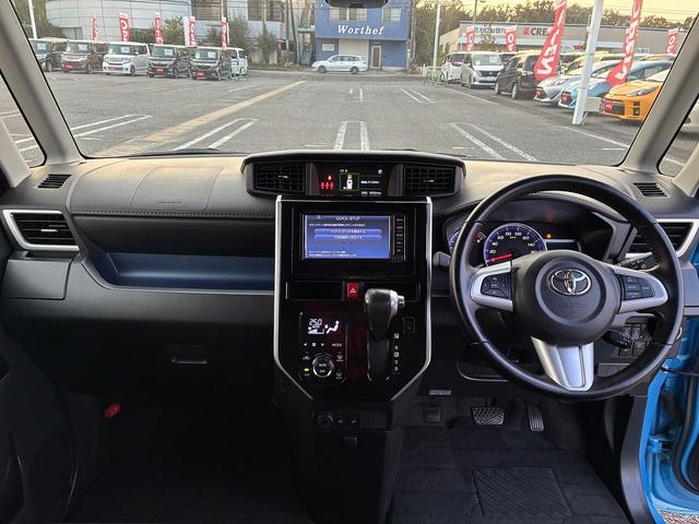 タンク カスタムＧ－Ｔ　雹害車　衝突軽減　純正ナビ　ワンセグ　ＣＤ　Ｂｌｕｅｔｏｏｔｈ　バックカメラ　アイドリングストップ　スマートキー　プッシュスタート　ＥＴＣ　クルーズコントロール　シートヒーター　電動格納ミラー（3枚目）