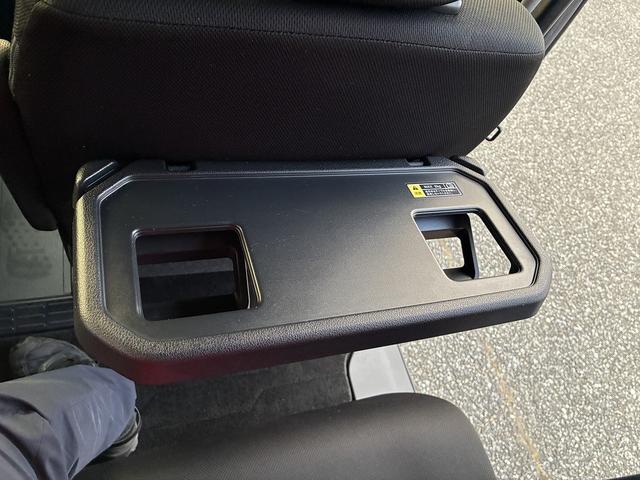 タンク カスタムＧ－Ｔ　雹害車　衝突軽減　純正ナビ　ワンセグ　ＣＤ　Ｂｌｕｅｔｏｏｔｈ　バックカメラ　アイドリングストップ　スマートキー　プッシュスタート　ＥＴＣ　クルーズコントロール　シートヒーター　電動格納ミラー（22枚目）