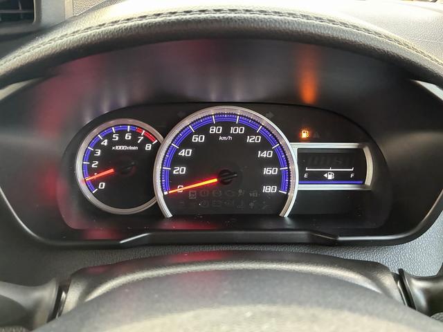 タンク カスタムＧ－Ｔ　雹害車　衝突軽減　純正ナビ　ワンセグ　ＣＤ　Ｂｌｕｅｔｏｏｔｈ　バックカメラ　アイドリングストップ　スマートキー　プッシュスタート　ＥＴＣ　クルーズコントロール　シートヒーター　電動格納ミラー（31枚目）