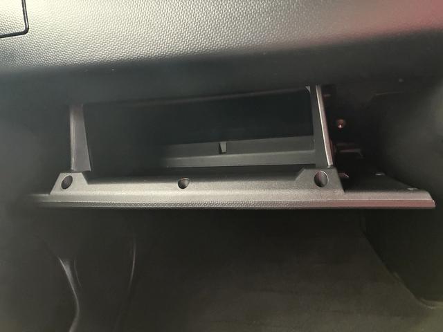 タンク カスタムＧ－Ｔ　雹害車　衝突軽減　純正ナビ　ワンセグ　ＣＤ　Ｂｌｕｅｔｏｏｔｈ　バックカメラ　アイドリングストップ　スマートキー　プッシュスタート　ＥＴＣ　クルーズコントロール　シートヒーター　電動格納ミラー（33枚目）