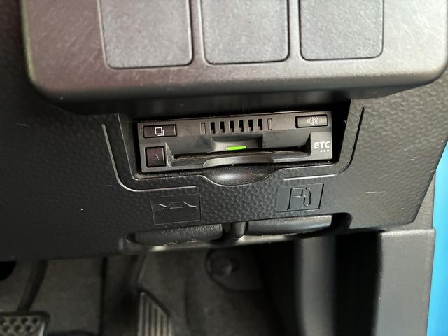 タンク カスタムＧ－Ｔ　雹害車　衝突軽減　純正ナビ　ワンセグ　ＣＤ　Ｂｌｕｅｔｏｏｔｈ　バックカメラ　アイドリングストップ　スマートキー　プッシュスタート　ＥＴＣ　クルーズコントロール　シートヒーター　電動格納ミラー（41枚目）