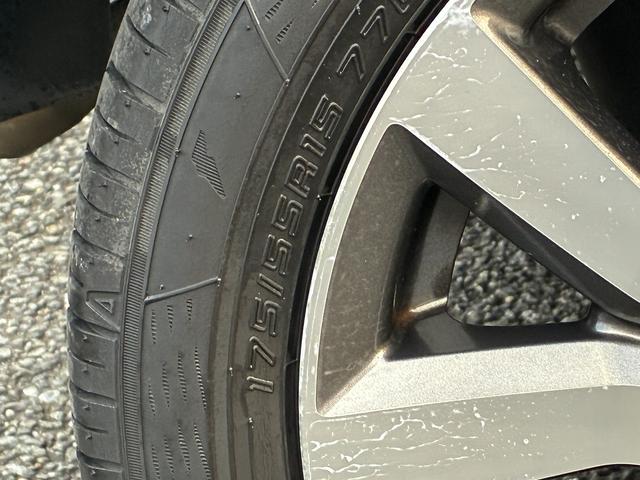 タンク カスタムＧ－Ｔ　雹害車　衝突軽減　純正ナビ　ワンセグ　ＣＤ　Ｂｌｕｅｔｏｏｔｈ　バックカメラ　アイドリングストップ　スマートキー　プッシュスタート　ＥＴＣ　クルーズコントロール　シートヒーター　電動格納ミラー（55枚目）