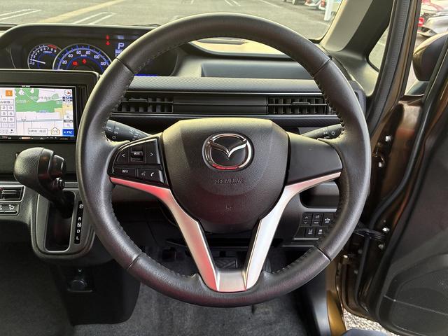 ☆ベビーカーもＯＫ！☆大きな展示場に広い通路も有りますので、お子様連れでのご来店も大歓迎です！ベビーカーと共に、ゆっくりと展示車両をご覧頂けます。