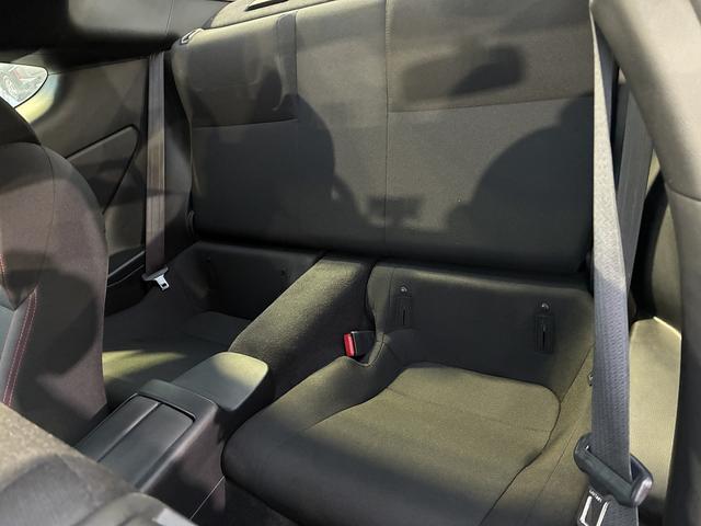 他店舗在庫をお取り寄せさせて頂けます。全店在庫の中からお客様に、一番合うお車をご提案します！他店舗の在庫もお気軽にお問合せ下さい。当店舗でご購入できます。