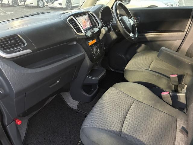 ソリオ S-DJE SDナビゲーションシステム フルセグテレビ CD DVD BLUETOOTH スマートキー プッシュスタート 両側電動スライドドア HIDヘッドライト オートライト 純正アルミホイール 電動格納ミラー(15枚目)