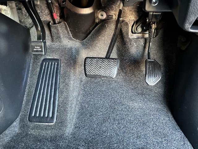 ヴォクシー ZS 3列シート レーンアシスト フルセグ CD/DVD Bluetooth バックカメラ アイドリングストップ スマートキー プッシュスタート ETC クルーズコントロール 電動格納ミラー トートライト(44枚目)