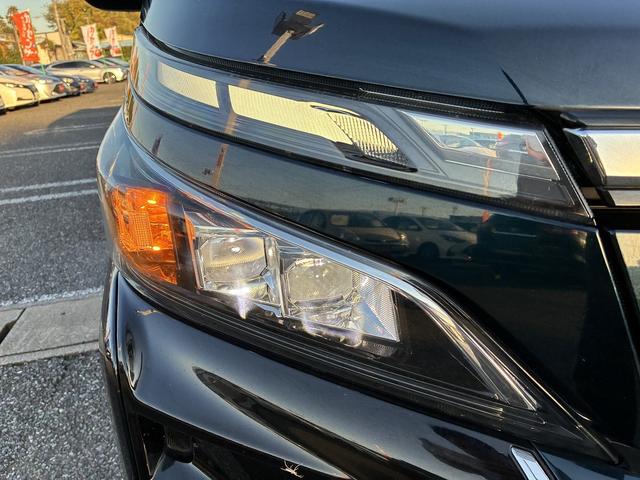 ヴォクシー ZS 3列シート レーンアシスト フルセグ CD/DVD Bluetooth バックカメラ アイドリングストップ スマートキー プッシュスタート ETC クルーズコントロール 電動格納ミラー トートライト(48枚目)