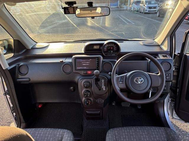 スペイド X Wエアバック フロアマット フルセグ CD Bluetooth バックカメラ アイドリングストップ キーレス ドライブレコーダー 電動格納ミラー 左側スライドドア パワーステアリング パワーウィンドウ(3枚目)