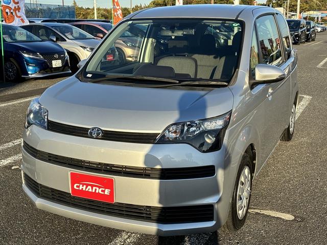 スペイド X Wエアバック フロアマット フルセグ CD Bluetooth バックカメラ アイドリングストップ キーレス ドライブレコーダー 電動格納ミラー 左側スライドドア パワーステアリング パワーウィンドウ(5枚目)