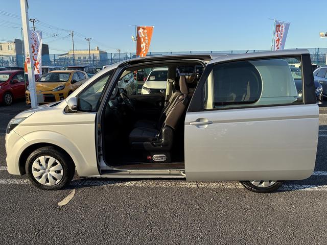 スペイド X Wエアバック フロアマット フルセグ CD Bluetooth バックカメラ アイドリングストップ キーレス ドライブレコーダー 電動格納ミラー 左側スライドドア パワーステアリング パワーウィンドウ(13枚目)