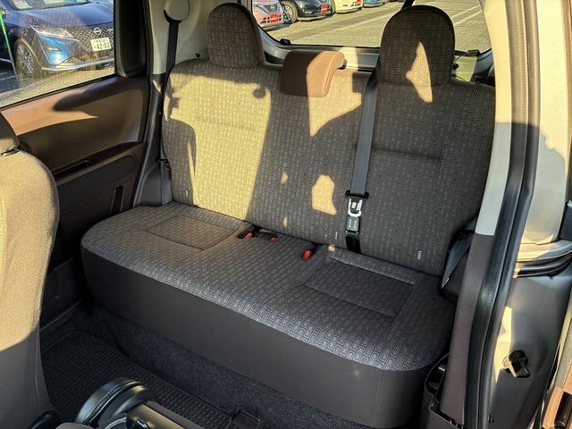 スペイド X Wエアバック フロアマット フルセグ CD Bluetooth バックカメラ アイドリングストップ キーレス ドライブレコーダー 電動格納ミラー 左側スライドドア パワーステアリング パワーウィンドウ(15枚目)