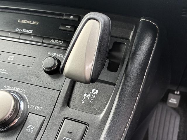 ＣＴ ＣＴ２００ｈ　バージョンＣ　エアバック　純正ナビ　フルセグＴＶ　ＣＤ　Ｂｌｕｅｔｏｏｔｈ　ＵＳＢ　バックカメラ　キーレス　ＥＴＣ　シートヒーター　ドラレコ前後　電格ミラー　ＬＥＤ　オートライト　パワーシート　純正アルミホイール（34枚目）