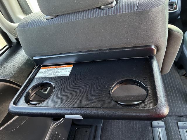 ノア Ｘ　Ｗエアバック　衝突軽減　レーンアシスト　ＣＤ　アイドリングストップ　クルーズコントロール　Ｗエアコン　電動格納ミラー　片側電動スライドドア　ＬＥＤ　オートライト　オートハイビーム　ベンチシート　ＡＵＸ（22枚目）