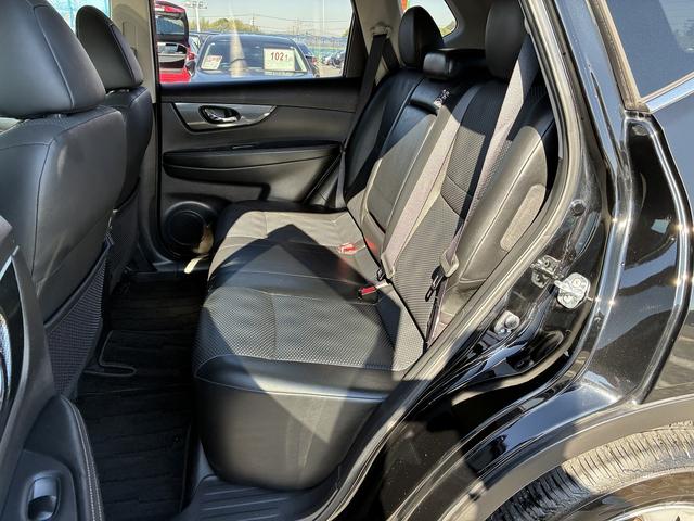 エクストレイル ２０Ｘ　エマージェンシーブレーキパッケージ　クルーズコントロール　アイドリングストップ　ＡＡＣ　ステアリングスイッチ　ＬＥＤヘッドライト　フォグライト　サイドバイザー　ドライブレコーダー　オートライト　シートヒーター　衝突軽減　寒冷地仕様（15枚目）