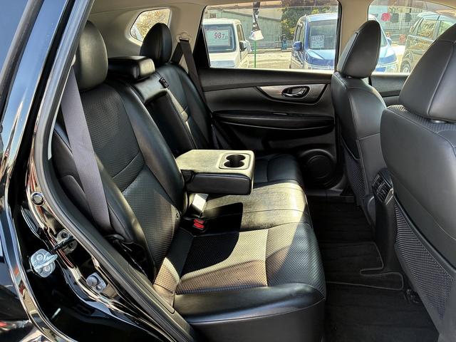 エクストレイル ２０Ｘ　エマージェンシーブレーキパッケージ　クルーズコントロール　アイドリングストップ　ＡＡＣ　ステアリングスイッチ　ＬＥＤヘッドライト　フォグライト　サイドバイザー　ドライブレコーダー　オートライト　シートヒーター　衝突軽減　寒冷地仕様（28枚目）